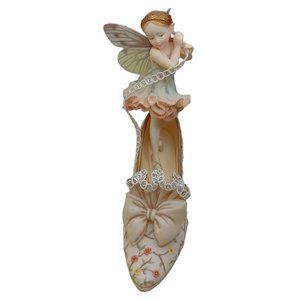 Butterfly Fairies Fairy Figurine in Shoe Elegance 02413